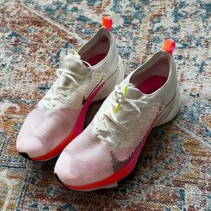 Nike Air Zoom Tempo Next% Flyknit - Men’s 11.5